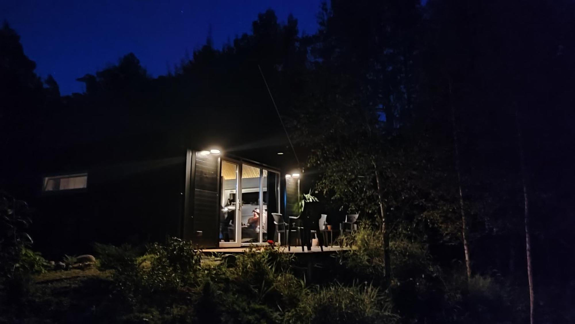 Modern Sauna Cabin In Horse Ranch Liyeplauke Exterior photo