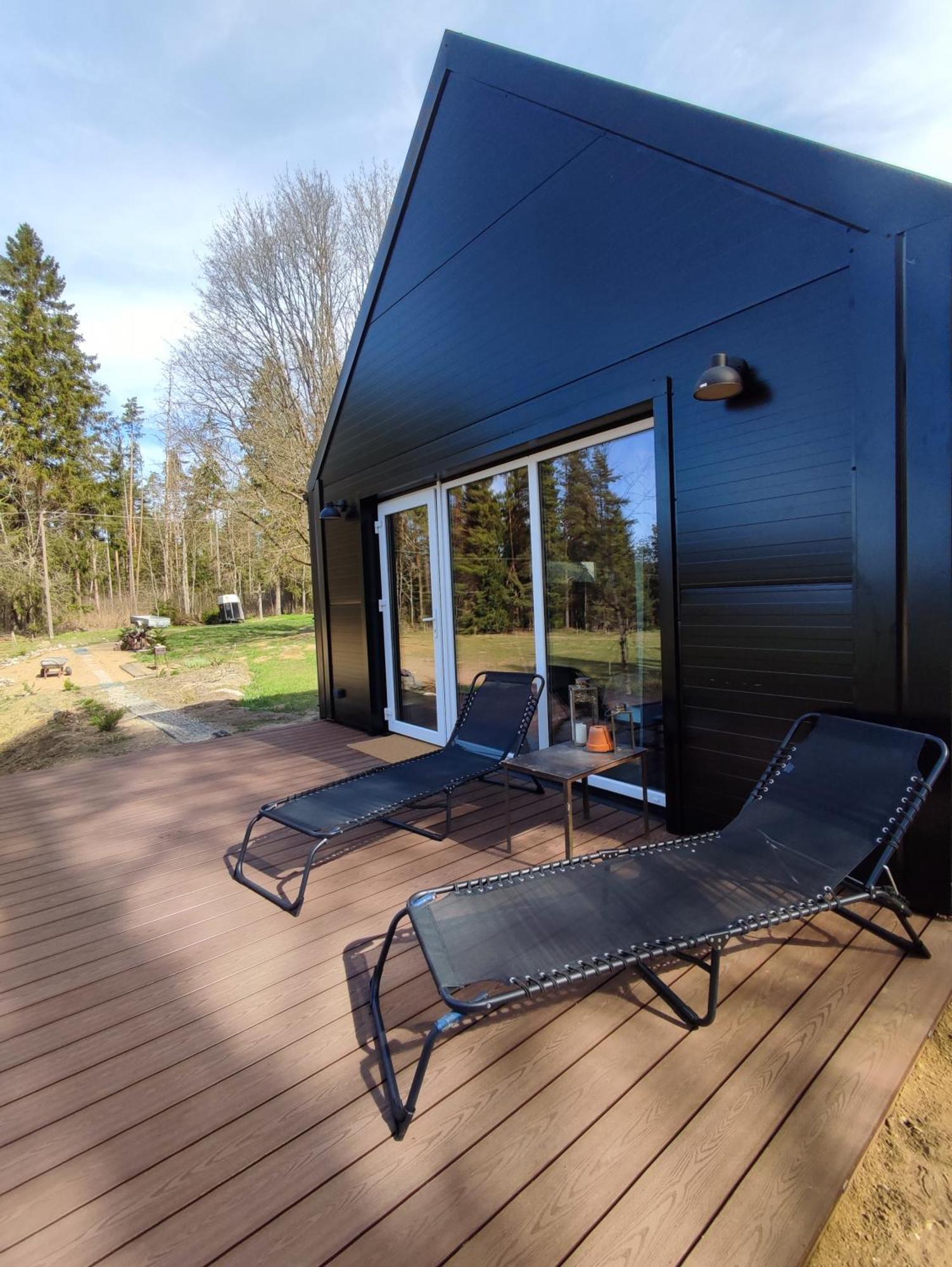 Modern Sauna Cabin In Horse Ranch Liyeplauke Exterior photo